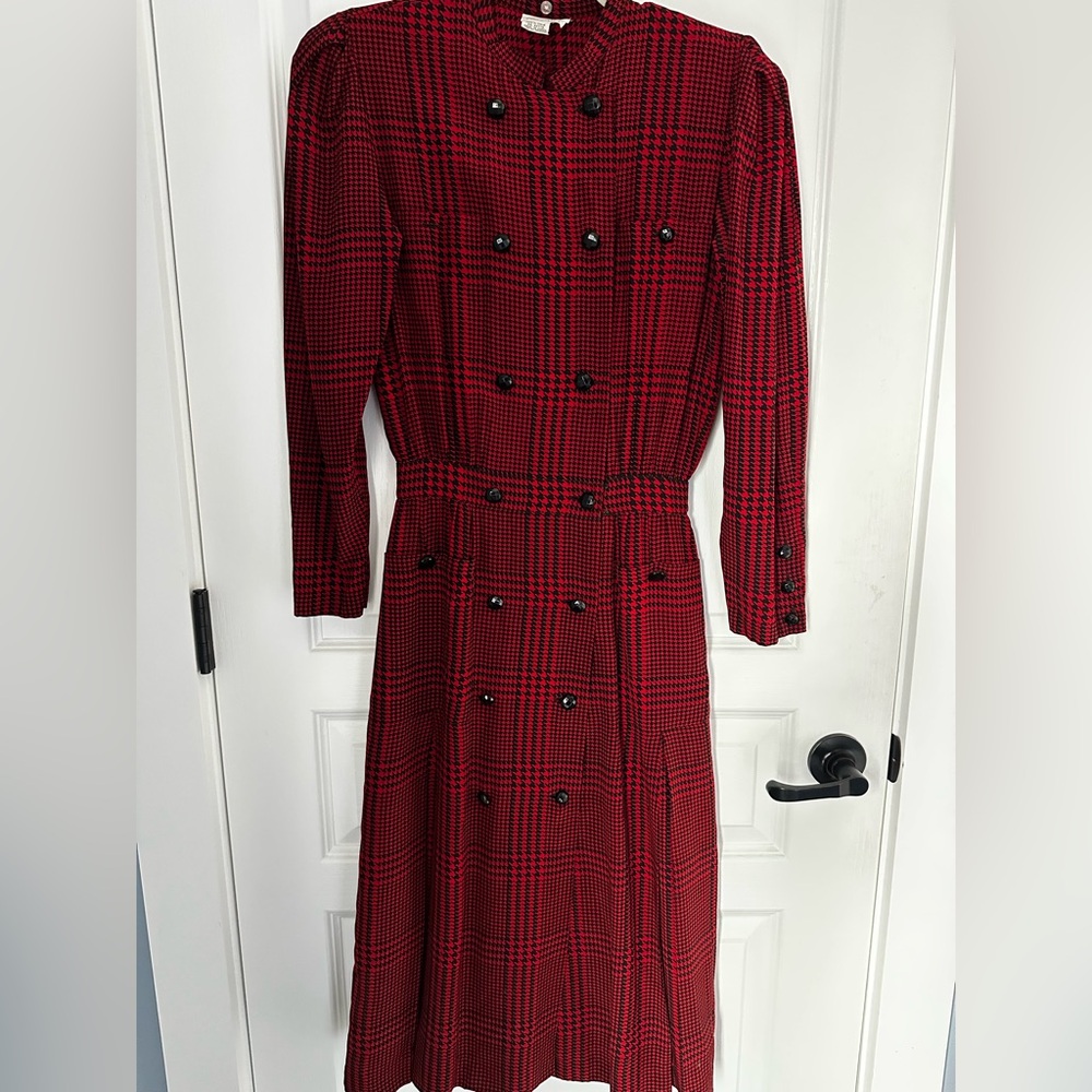 Neiman Marcus Red Houndstooth vintage silk dress